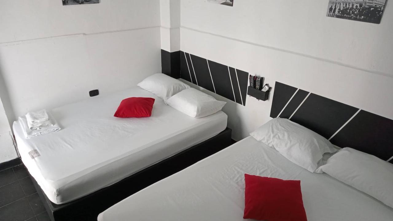 Hostal La Minita De Oro Santa Marta  Ngoại thất bức ảnh